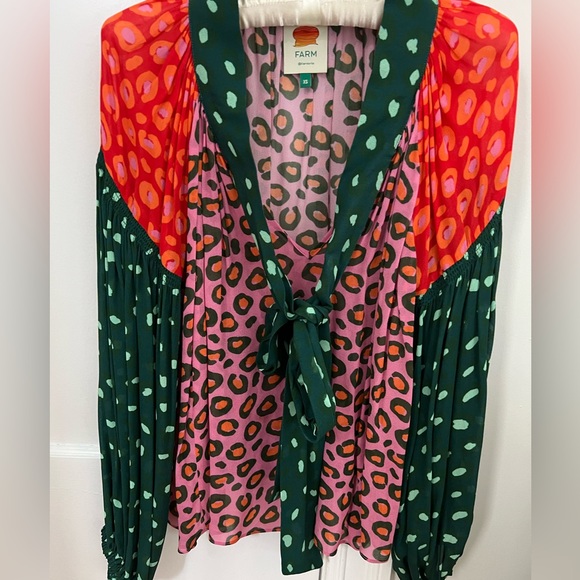 NEW - FarmRio Multicolored Leopard Print Blouse - size XS - Picture 3 of 5